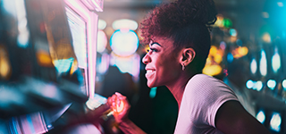 girl playing slot machine